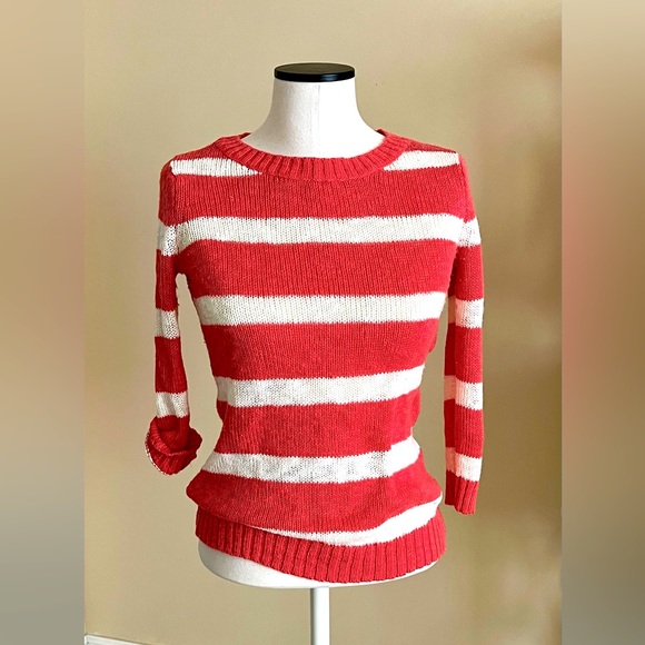 Red & White striped Old Navy Sweater 3/4 Sleeves - Picture 1 of 5